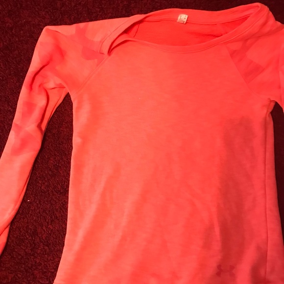 Under Armour Sweatshirt - Picture 1 of 2